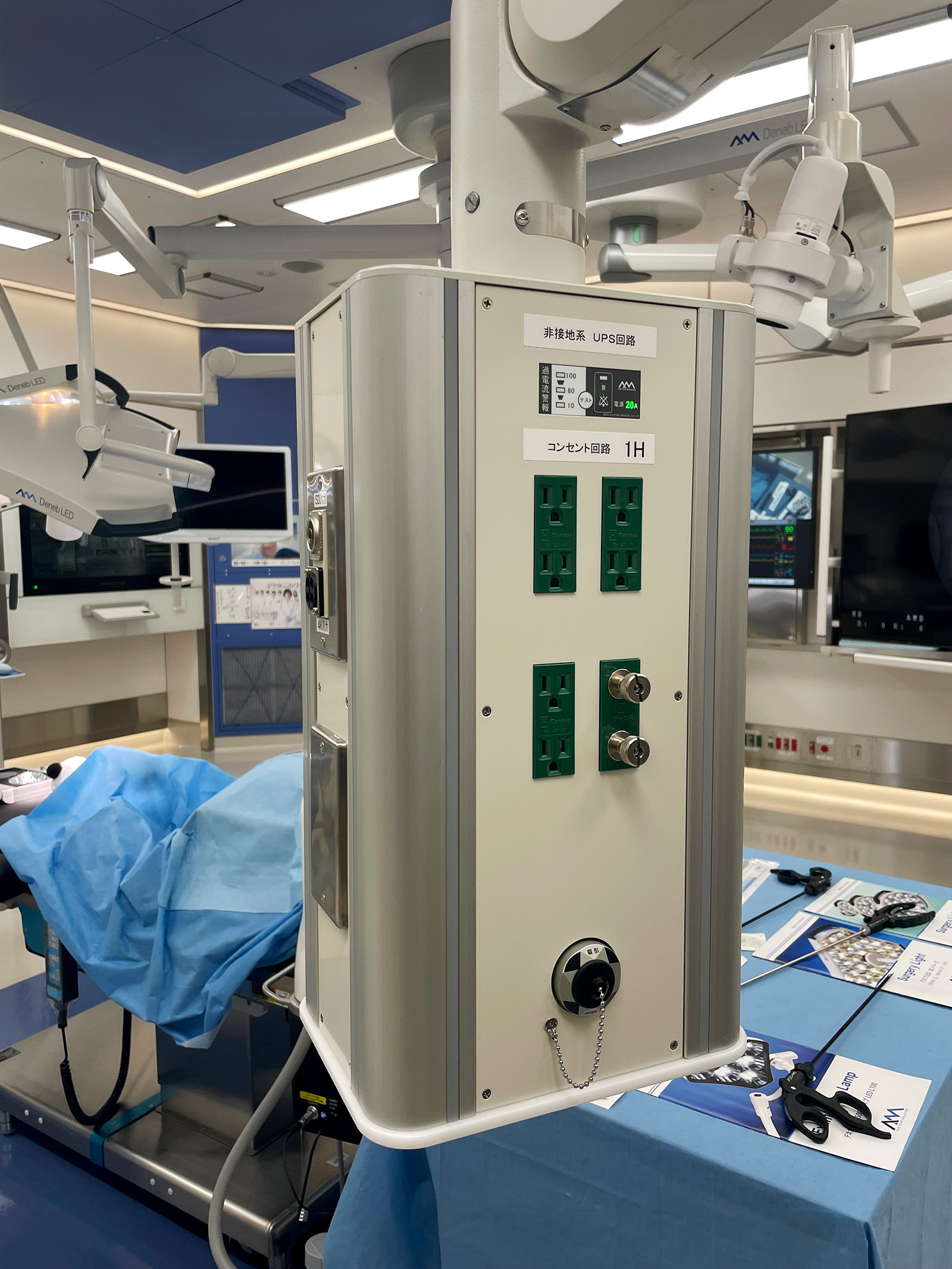 手術室内の非常接地系UPS回路。復電時のUPSトラブルは、止められない現場ほど大きな影響につながる