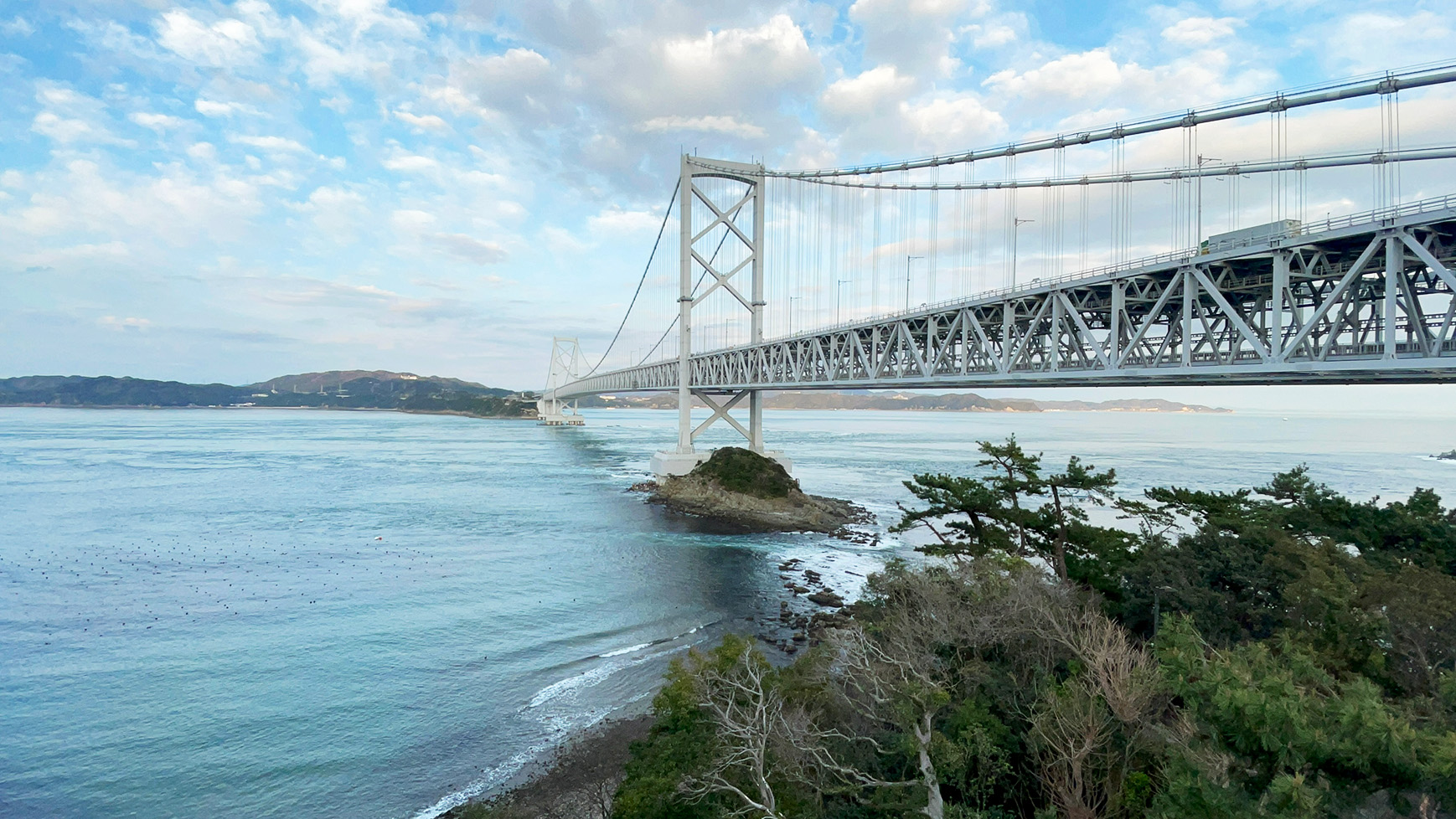 2026年現在の大鳴門橋全景