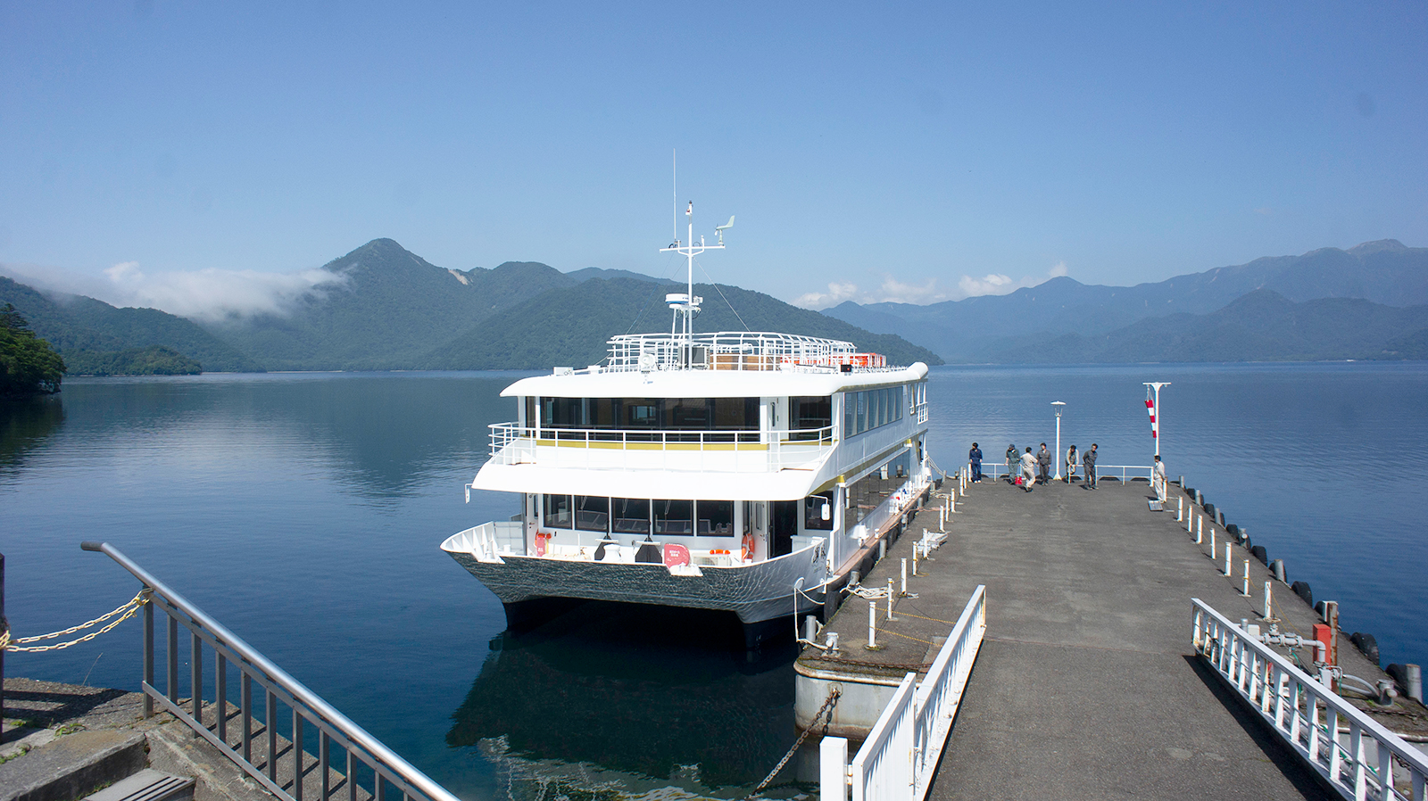 The sightseeing vessel Nantai berthed at a Lake Chuzenji pier